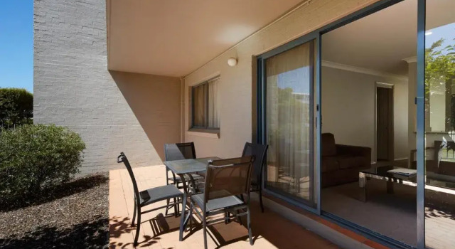 Апартаменты Deluxe c 1 комнатой Pinnacle Apartments
