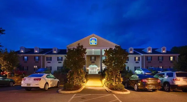 Кровать в общем номере The Inn at Lewisburg, BW Signature Collection
