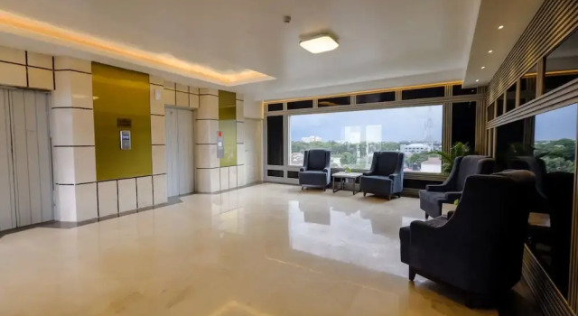 Grand Sya Hotel, Prenota Hotel Hotel a Sulawesi con parcheggio, Parcheggio