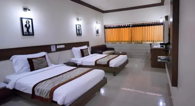 Четырёхместный номер Deluxe Hotel Vishal International