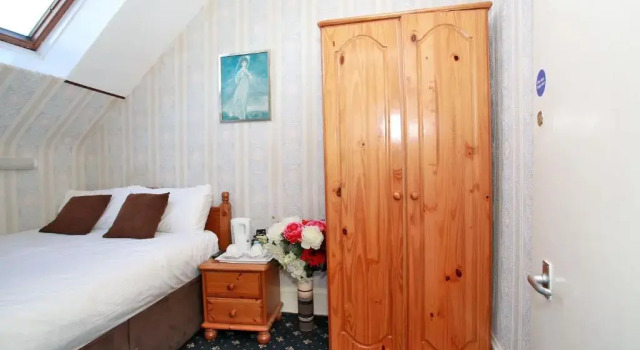 Двухместный номер Standard CitiHouse Aberdeen West End