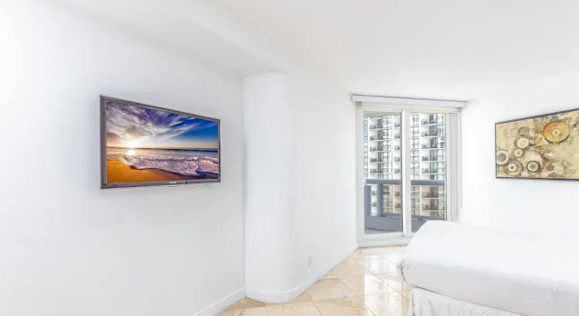 Comfort, Space and Perfect Sunset, Reservar Hotel Wynwood Art District Miami Beach