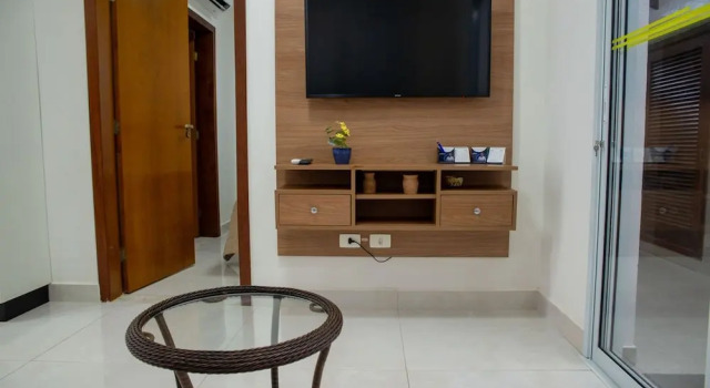 Casa com rea Gourmet a 350m da Praia de Maresias