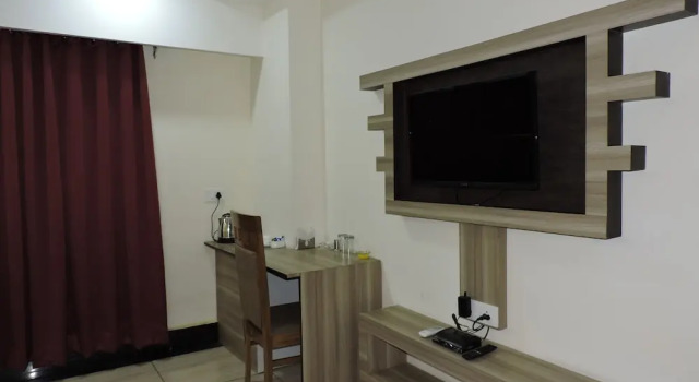 Люкс Hotel Rajmahal Roorkee