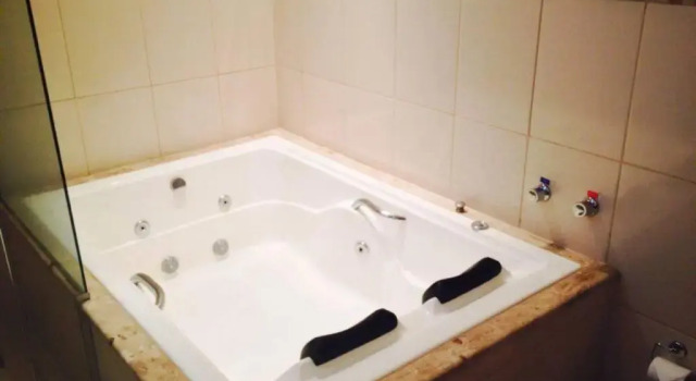 Люкс Deluxe Habitat Hotel Pirassununga