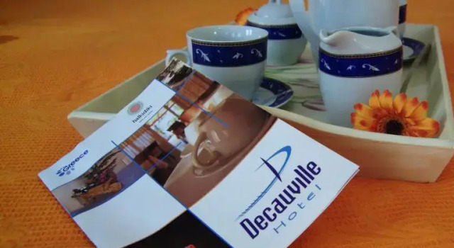 Номер Standard Decauville Hotel