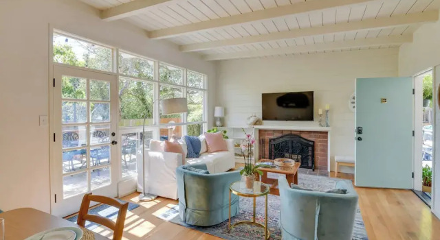 Коттедж Vacation Rental Home ~ 1 Mi to Carmel Beach!