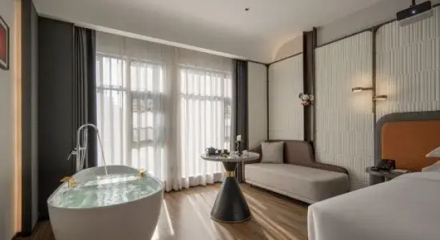 Люкс Executive Do A Land V Hotel (Changsha Wuyi Square Railway Station Branch)