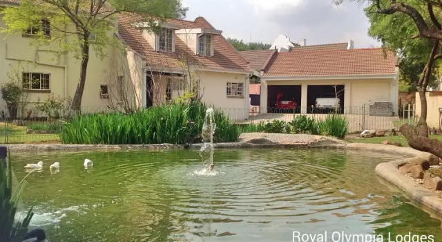 Двухместный полулюкс Royal Olympia Lodges & Safaris RSA