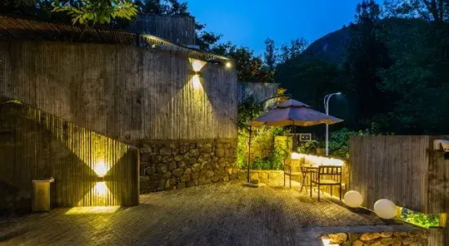 Beijing Qingshe Homestay (Yanqi Lake Mutianyu Great Wall Scenic Area), Book Hotel Hoteller i Beijing Province med parkering, Parkering