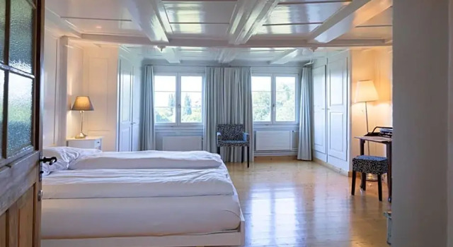 Bett am Weiher, Забронировать Отель «постель и завтрак» Отели St. Gallen Region 3 звезды, 3*