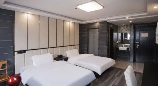 Люкс Business Qingmu Hotel (Jiangyan Renmin Middle Road Branch)