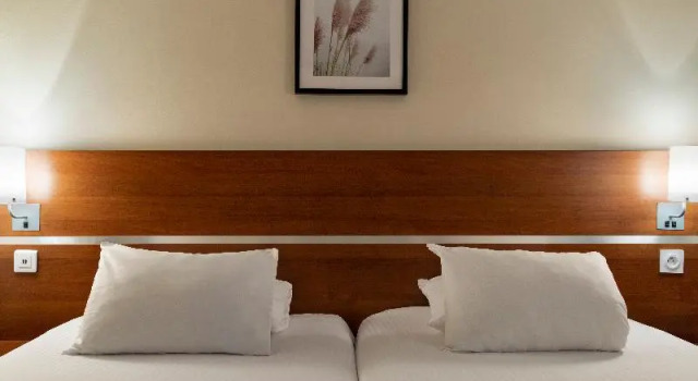 Четырёхместный номер Standard Comfort Hotel Aeroport Lyon St Exupery