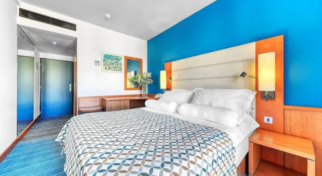 Ilirija Resort Hotel Kornati, Забронировать Отель СПА-отели Биоград-на-Мору, рядом с Частный Пляж «Кемп Сенди», SPA-услуги