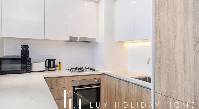 Апартаменты Deluxe LUX Contemporary Suite Marina View 3