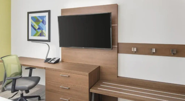Номер Deluxe Holiday Inn Express Hotel & Suites Palm Bay by IHG