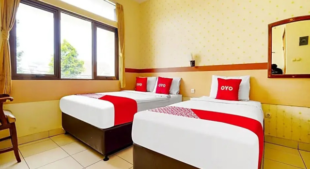 Suite Urbanview Hotel Sakura Bandung