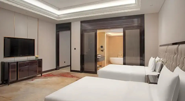 Четырёхместный номер Standard Crowne Plaza Chengdu Tianfu New Area by IHG