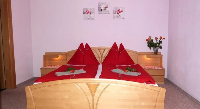 Haus Irmgard, Rezerwuj Hotel Hotele w Salzburg z parkingiem, Parking