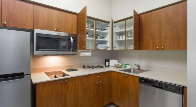 Двухместный люкс c 1 комнатой Hawthorn Extended Stay by Wyndham Naples