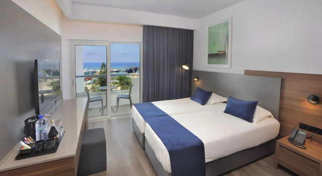 Номер Superior с балконом и с частичным видом на море Okeanos Beach Boutique Hotel
