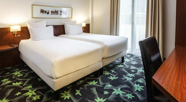 Двухместный номер Standard с балконом Mercure Lourdes Impérial