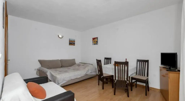 Apartments Ana