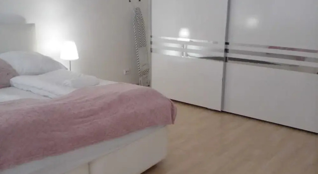 Modern 2BR Apt Long Stay Near Station