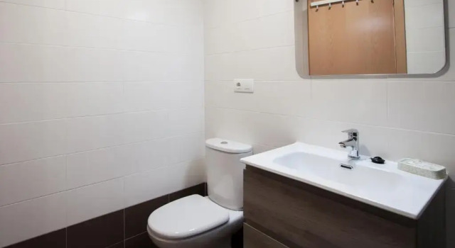 Апартаменты Esguil, apartamento con piscina, a 3 km de la playa