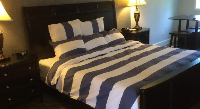 Номер Deluxe Cape Shore Inn