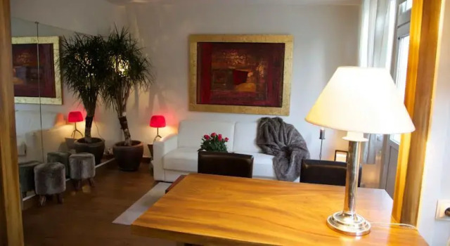La Baumaniere, Book Hotel Maisons-Laffitte Yvelines