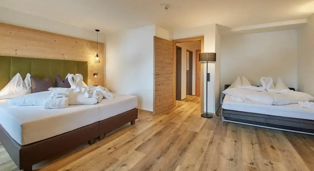 Семейный номер Deluxe с балконом Hotel Hubertushof