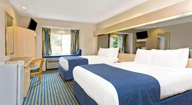 Номер Standard Microtel Inn & Suites by Wyndham Florence/Cincinnati Airport