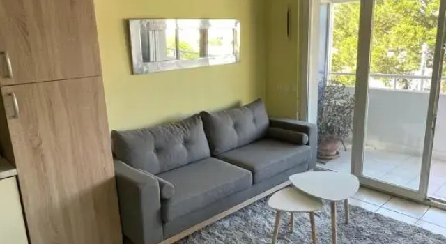 Lumineux 2 Pieces, Terrasse, Garage Prive, En Bord de Mer