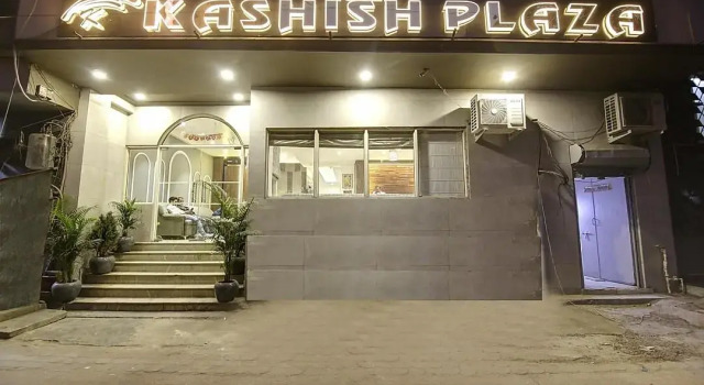 Hotel Kashish Plaza, Забронировать Отель Отели Нью-Дели с завтраком, Завтраки