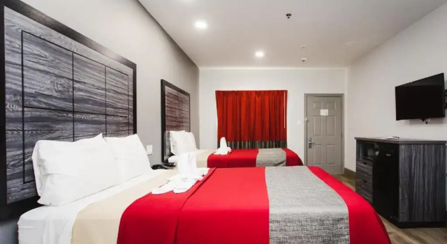 Четырёхместный номер Standard Palace Inn and Suites Baytown