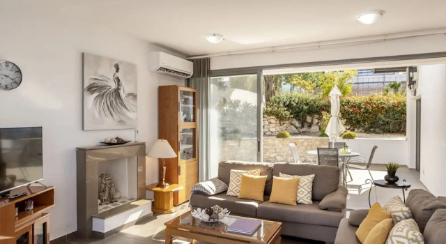 Коттедж Lenias Sea View Villa