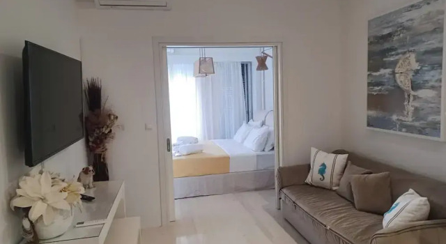 L' apartment blanc dans le centre de Glyfada