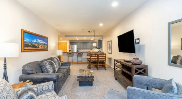 Bear Creek Lodge 105 2 Bedroom Condo by Alpine Lodging Telluride, Buchen Sie Ferienwohnung Hotels in Telluride ski mit Parkplatz, Parkplätze