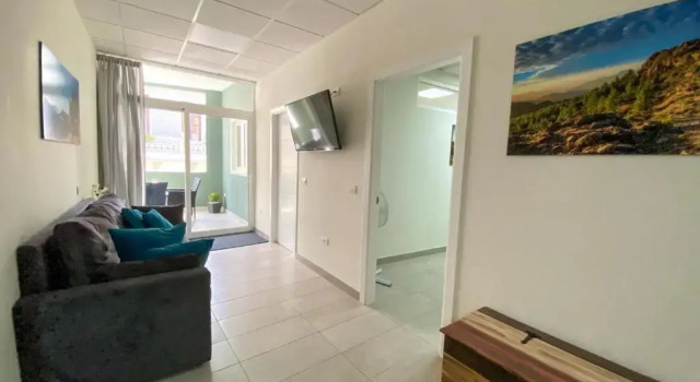 El Puente Holiday Home I- Airport 8,1K, Boek Hotel Ingenio Gran Canaria