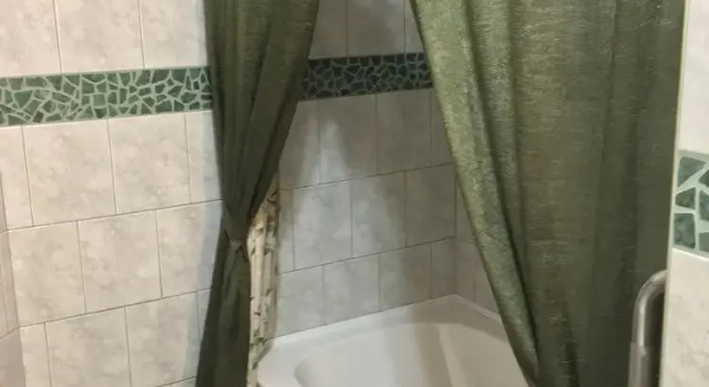 Семейный номер Standard с балконом Auberge La Cote dOr