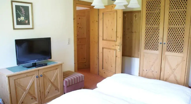 Апартаменты Hotel zum Goldenen Löwen
