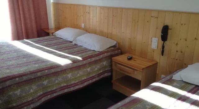 Трёхместный номер Standard Hôtel Le National