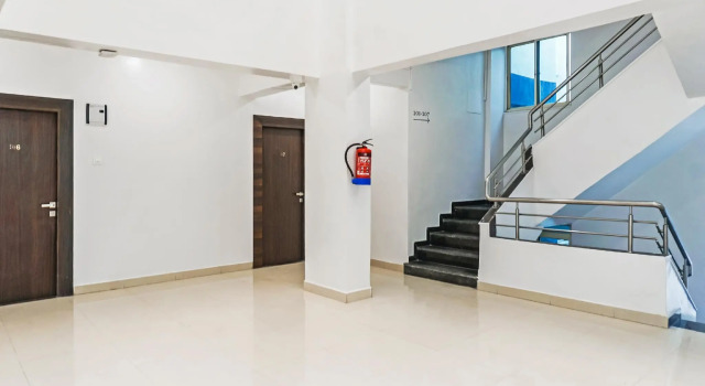 SilverKey Executive Stays 77140 Vishrantwadi, Забронировать Отель Отели штата Махараштры 3 звезды, 3*