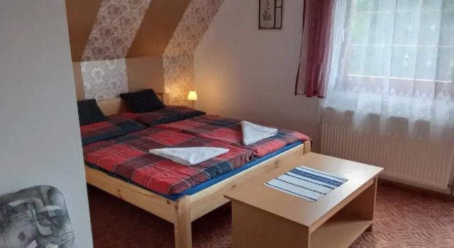 Апартаменты с балконом Holiday Apartmanház