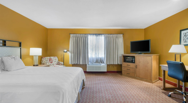 Двухместный номер Standard SureStay Hotel by Best Western Camarillo