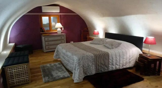 Апартаменты Chambre d'Hôtes Girolles les Forges (B&B)