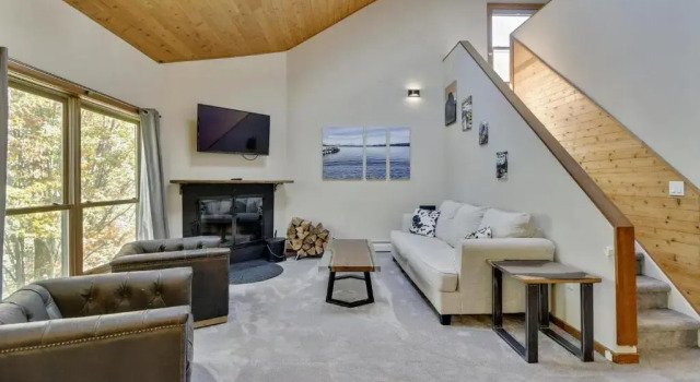 Trail Creek 70, Varaa Hotelli Hotellit New England uima-altaalla, Uima-allas