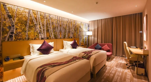 Двухместный клубный номер Premier Novotel Zhengzhou Airport