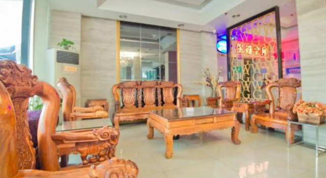 Nanning residence good night hotel, Rezerwuj Hotel Hotele w Nanning z parkingiem, Parking